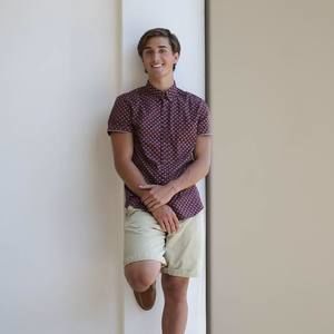 Meet your Posher, Cj